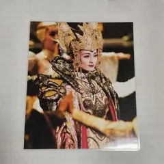 Item thumbnail for item bca70619-5b27-45ae-a8ac-0d219b00ce97