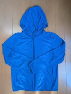 ちぁりぃ様専用☆ユニクロ　キッズ　エアリズムパーカー　140cm