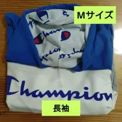 Champion　パーカー　レディース