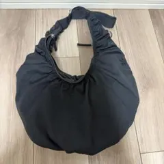 ジーユー ダンプリングバッグ