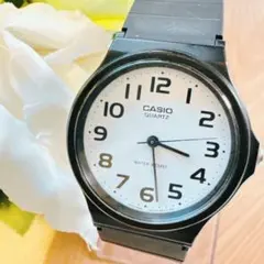 電池交換済み稼動品CASIO 腕時計　チプカシ　アナログ　レディース　MQ-24