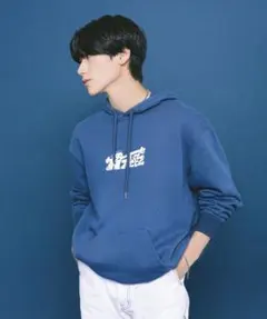 ATEEZ ×NYLON コラボ ロゴフーディー