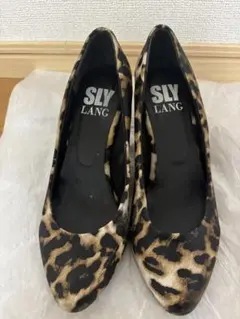 SLY LANG レオパード柄パンプス Mサイズのサムネイル