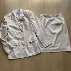 パパス　マドモアゼルノンノン　背抜きスカートスーツLサワーベージュ