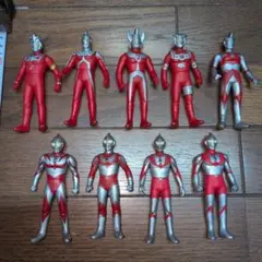 ウルトラマン 11センチミニソフビ フィギュア 9体セットのサムネイル
