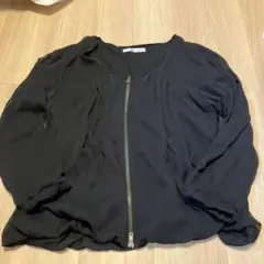 フェリシモ　黒のジッパー付きジャケット　BBB