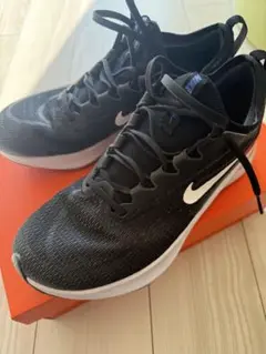 Nike ズームフライ4 ブラック