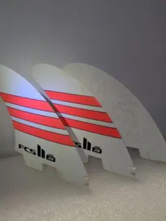 FCS JW サーフボードフィン M トライ タイムセール　1 FCS Japan: Surfboard Fins, Covers, Traction, Leashes, Surf