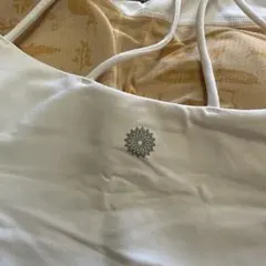 イージーヨガ　ホワイト　ワンショルダーヨガウェア