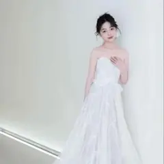 【新作】チューブトップ　ウェディングドレス　結婚式　前撮り　フォトウェディング