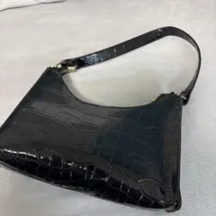 Item thumbnail for item e5dabf4f-00db-4ec1-b04c-e0ff5b3696df