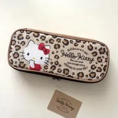 ハローキティ　コンパクトスリムペンケース　ポーチ　ヒョウ柄のサムネイル