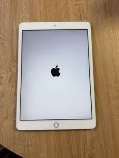 iPad 第7世代 10.2インチ Wi-Fiモデル A2197 シルバーのサムネイル