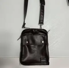 ショルダーバッグ レザー