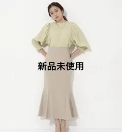 新品未使用タグ付き　スカート