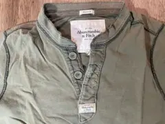 Abercrombie & Fitch 長袖オリーブグリーン　厚手
