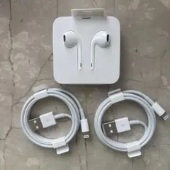 Apple　Lightning イヤホン・充電ケーブル