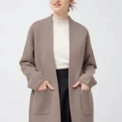 GU　ジーユー　上品キレイめ　ロングニットガウン