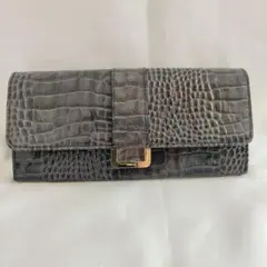 COMME CA/コムサ　クロコ型押し　長財布　グレーのサムネイル