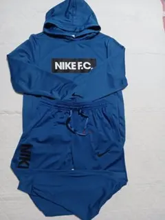 NIKE sacai コラボ 限定レギンス ブラトップ トレーニングウェア 迷彩