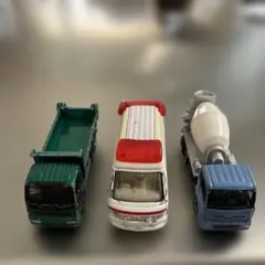 トミカ3台セット　本日発送処理致します。