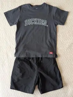 Dickies Tシャツ（Ｌサイズ）と半ズボン（GU 140）