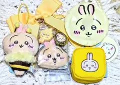 ちいかわ　うさぎグッズまとめ売り　ハチさん、がま口、ガチャ詰めポーチ、缶バッジ等