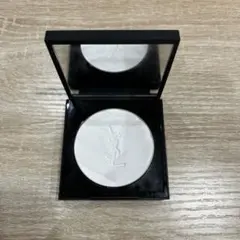 YSL オールアワーズ　ハイパープレストパウダー　ユニヴァーサル