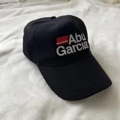 Abu Garcia 黒 キャップ ロゴ入りのサムネイル