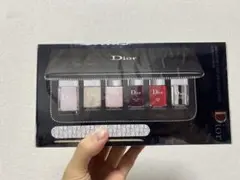 Dior ネイルセットのサムネイル