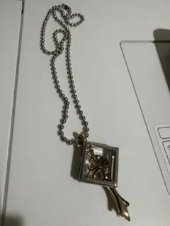 クロスヴィンテージネックレス