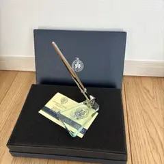 Item thumbnail for item 712f72c7-2a45-4c8e-848d-5c91451a719e