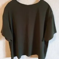 ユニクロ 半袖 トップス レディース カーキ ゆったり シンプル 春夏
