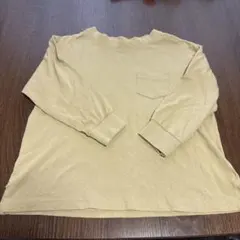 ベージュ長袖Tシャツ　110サイズ　ポケットデザイン