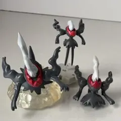 ポケモン ダークライ フィギュアセット　モンコレ1体　その他２体