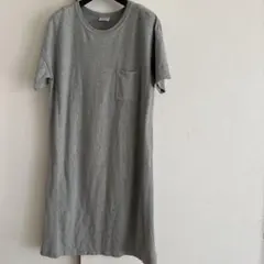 【最終値下げ】champion グレー　Tシャツワンピースのサムネイル