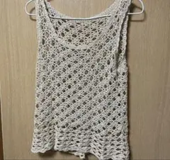 ベージュ ニットベスト レース編み