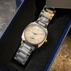 新品 ミリタリーウォッチ ゴールド文字盤 スモールセコンド Y2K - メルカリ