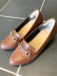 美品　Sパンプス,ヒール【レザー】22.5