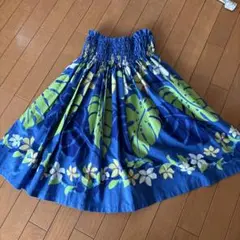 フラダンス用スカート 青と緑の葉柄