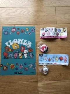 くら寿司　BT21 コラボ　びっくらポン　オリジナルフィギュア、下敷き、缶バッジ