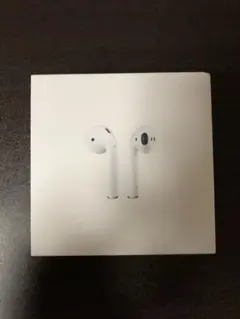 AirPods A2031 ケースと左耳