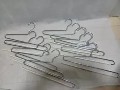 ②滑り止め付 スラックスハンガー（ホワイト・10本）