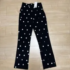 フロントスリットパンツ
