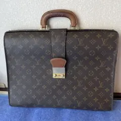 ルイヴィトン　louisvuitton バッグ　ビジネスのサムネイル