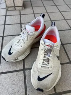 NIKE ランニングシューズ ZOOMX INVINCIBLE RUN FK 3のサムネイル