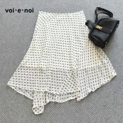 voi・e・noi アシンメトリードット柄フレアスカート 日本製　L相当のサムネイル