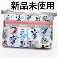【新品未使用LeSportsac ディズニーレスポートサックパッチワーク柄ポーチ