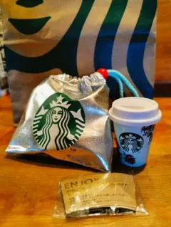 ホリデー　2023スターバックス　ミニカップ　ギフト　ポインセチア