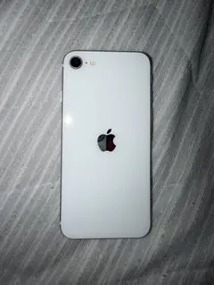 iPhone se 第3世代 64gb スターライト 本体 - メルカリ